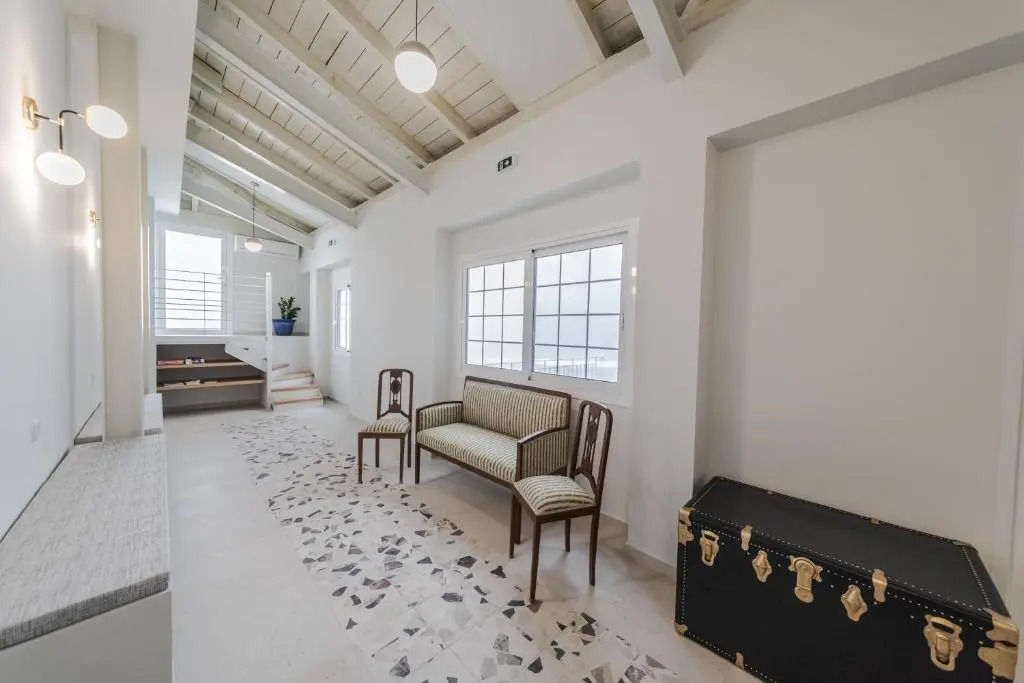 Stylish Studio Apartment - 8F House
