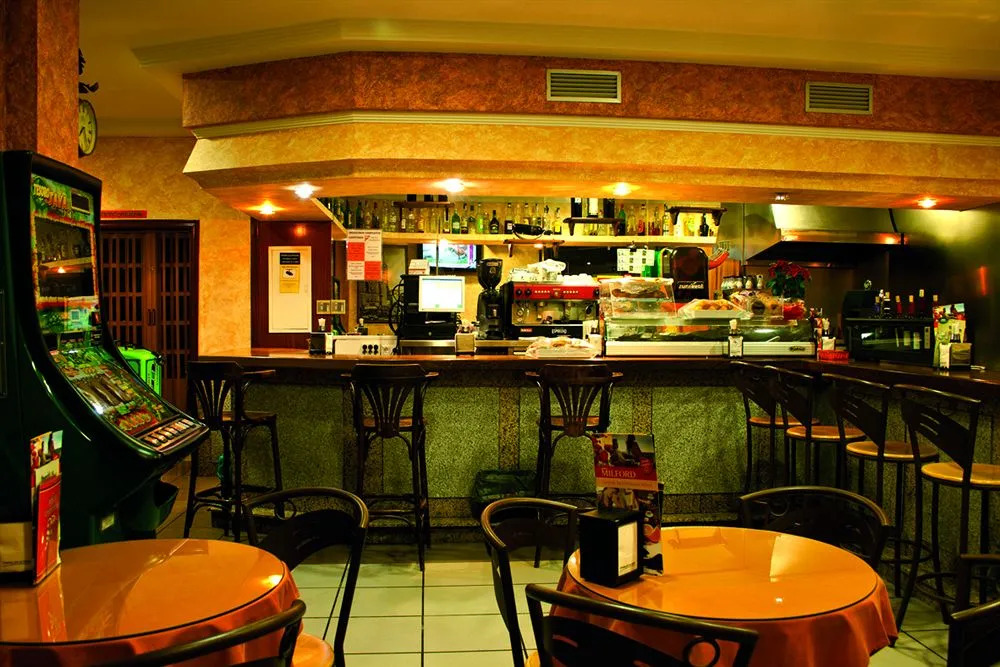 Hostal Valdepeñas by Bossh! Hotels