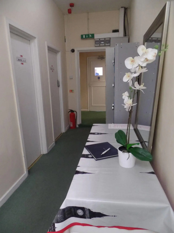 RMA Hostel-Accommodation