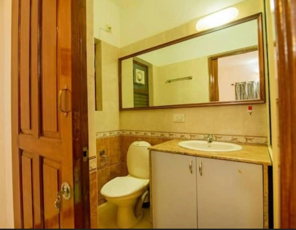 Dona Paula Apartment