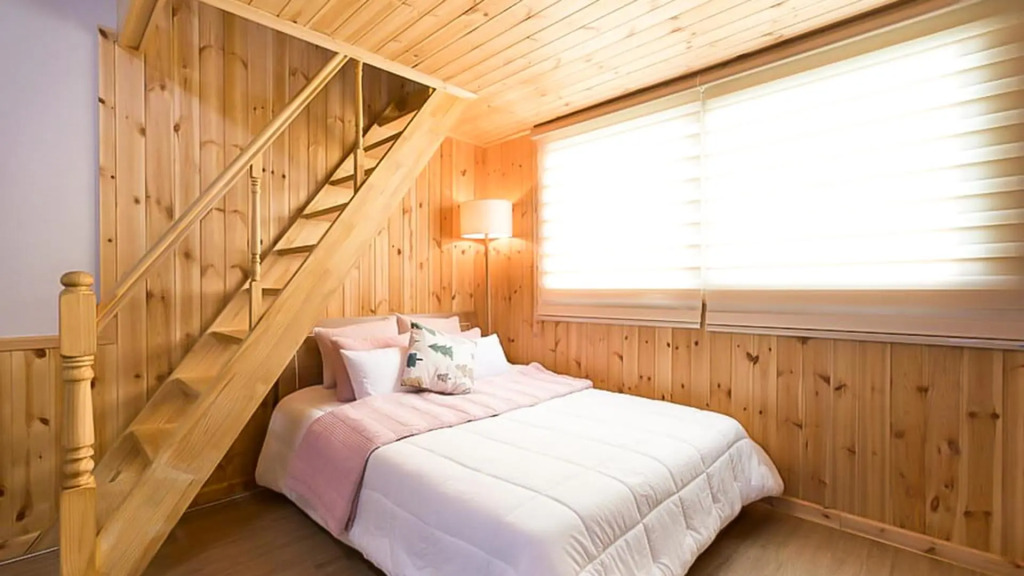 Gyeongju Feelhouse Pension
