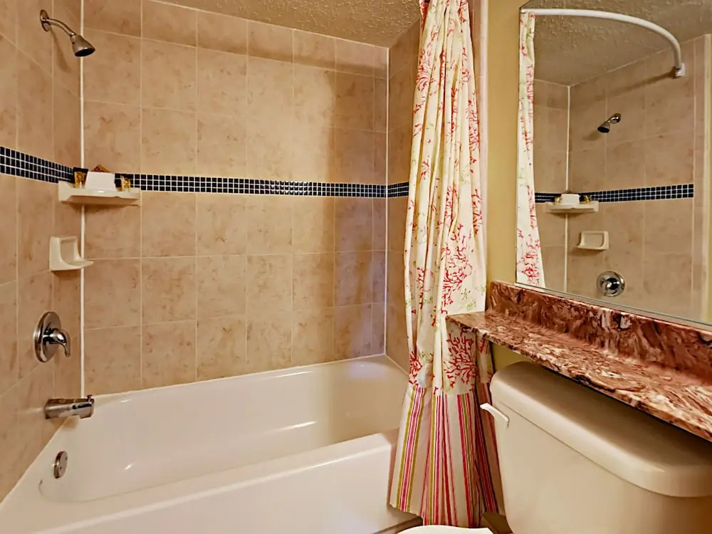 4400 Gulf Blvd Condo Unit 406