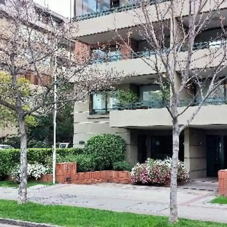 Carmencita St I Classic 1 Bedroom Apartment in El Golf