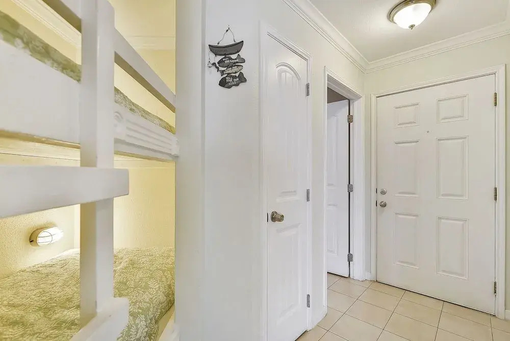 Seascape 1305 - 1 Br Condo