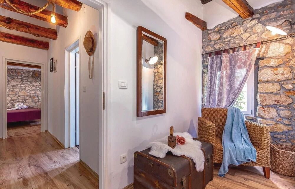 Awesome Home In Novi Vinodolski With Wifi