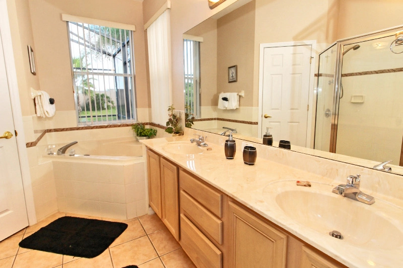 234OD 4 bed with games room