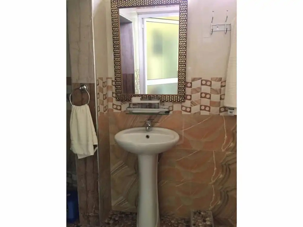 SkylineInn Hotel
