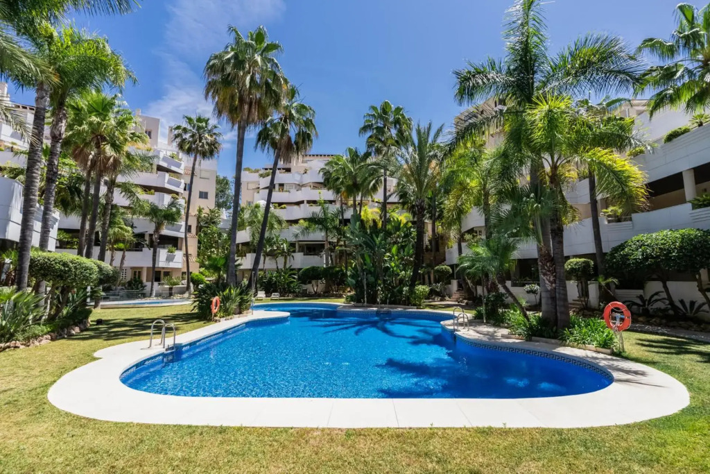 Luxury 3 bed Apartment - Puerto Banús