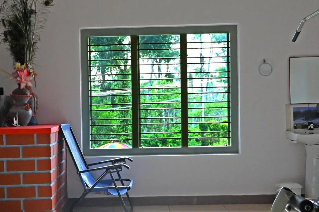 Giridarshini Homestay - Pool, Falls, Home Food & Estate