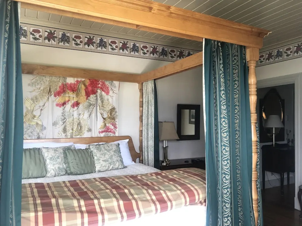 Kingsbrae Arms Inn