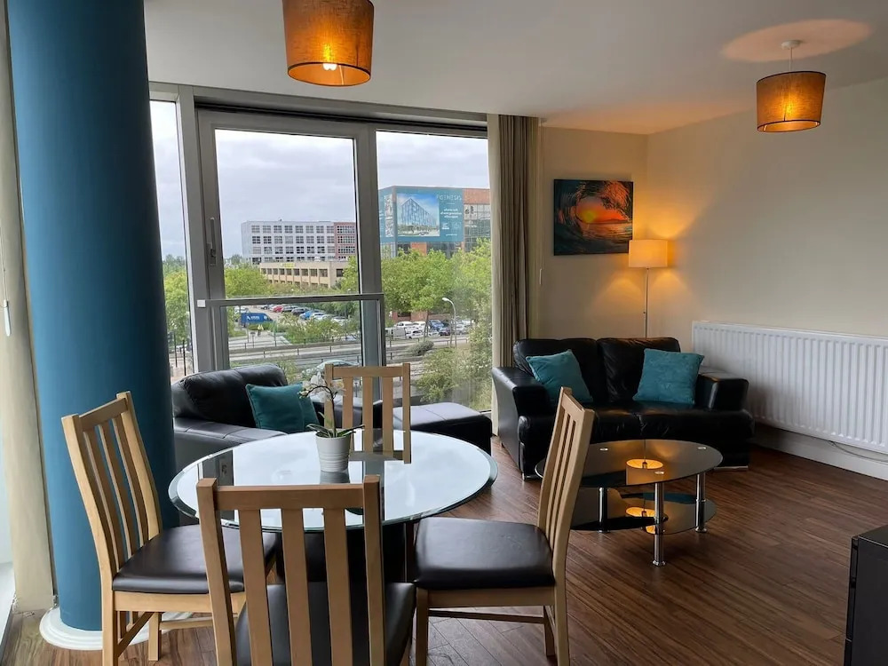Milton Keynes City Center 2 bed