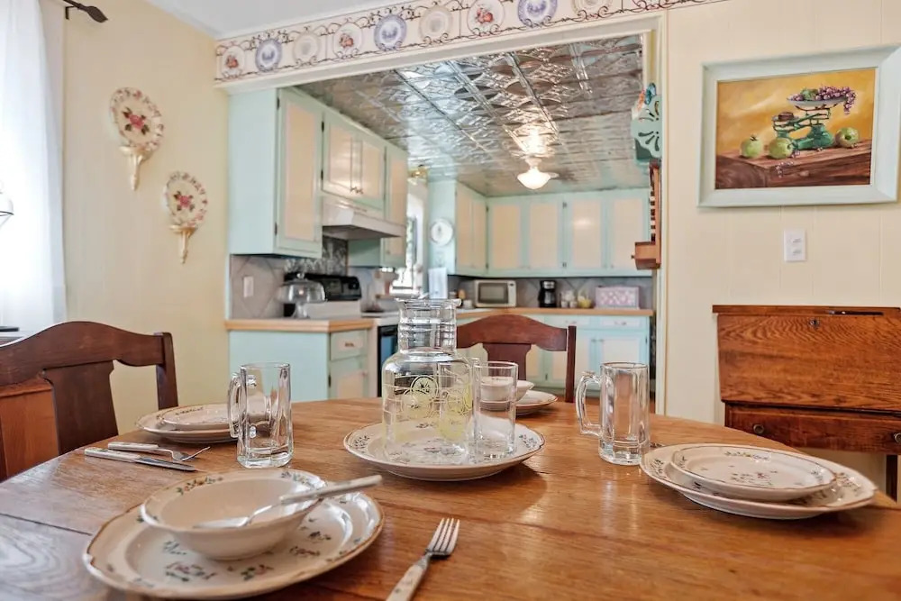 Das Bierschwale Gastehaus 2 Bedroom Home by RedAwning