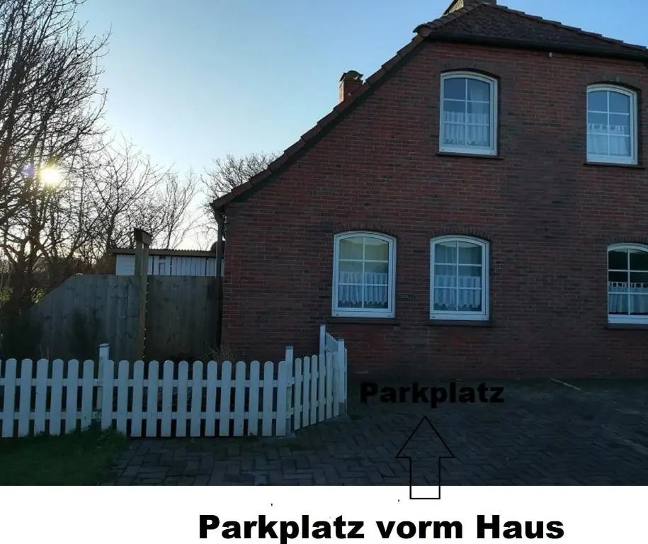 FEWO KIRA, direkt hinterm Deich
