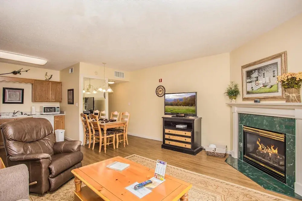 Whispering Pines 441
