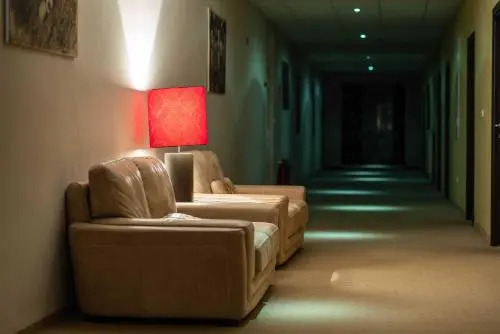 BNC Hotel - Restaurant - Bowling