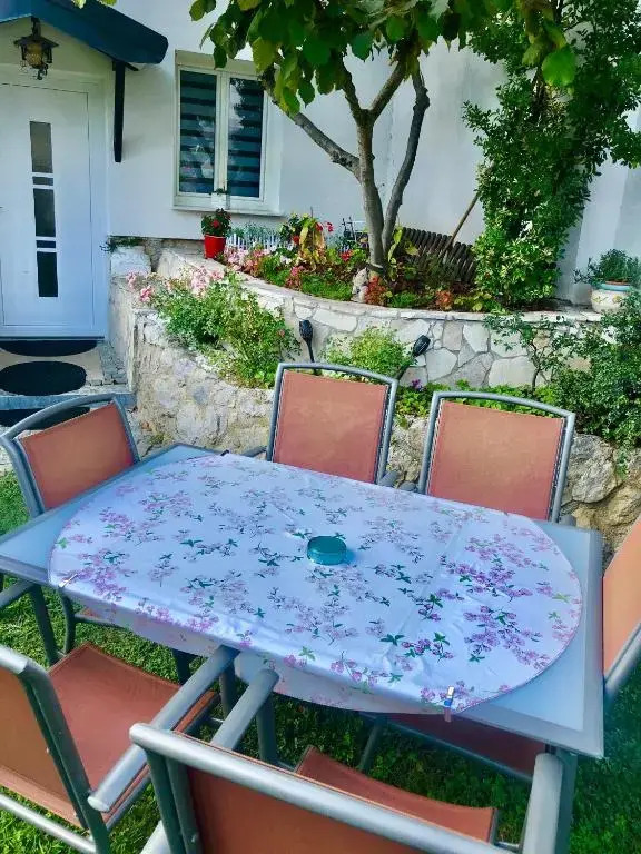 Apartments Dajčić
