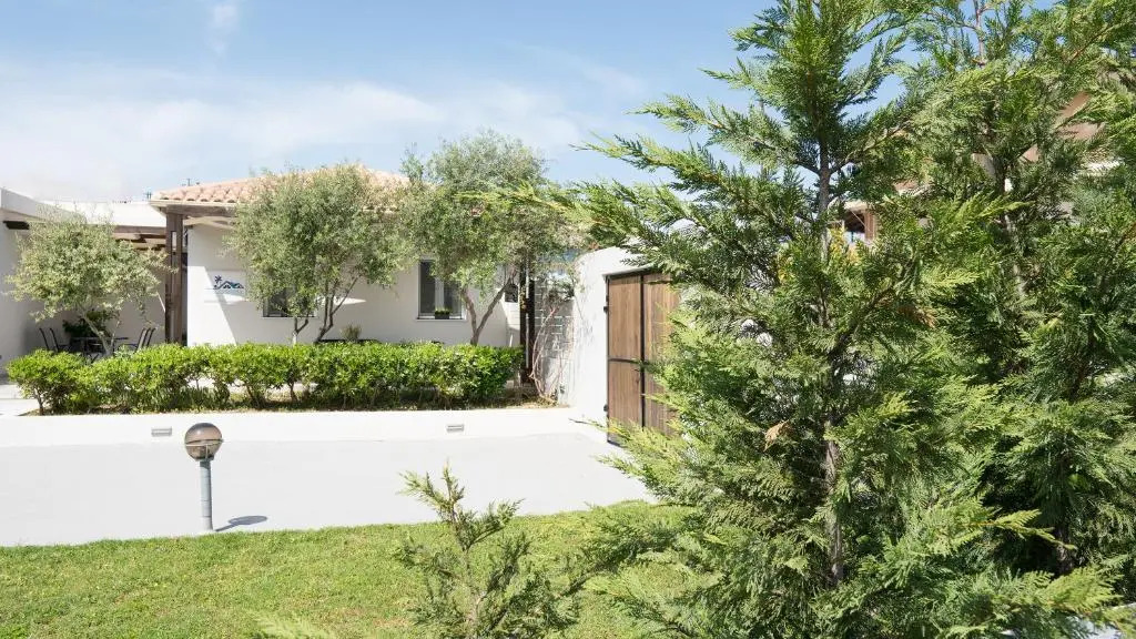 PIERINA HOUSE (by the Tsilivi beach)