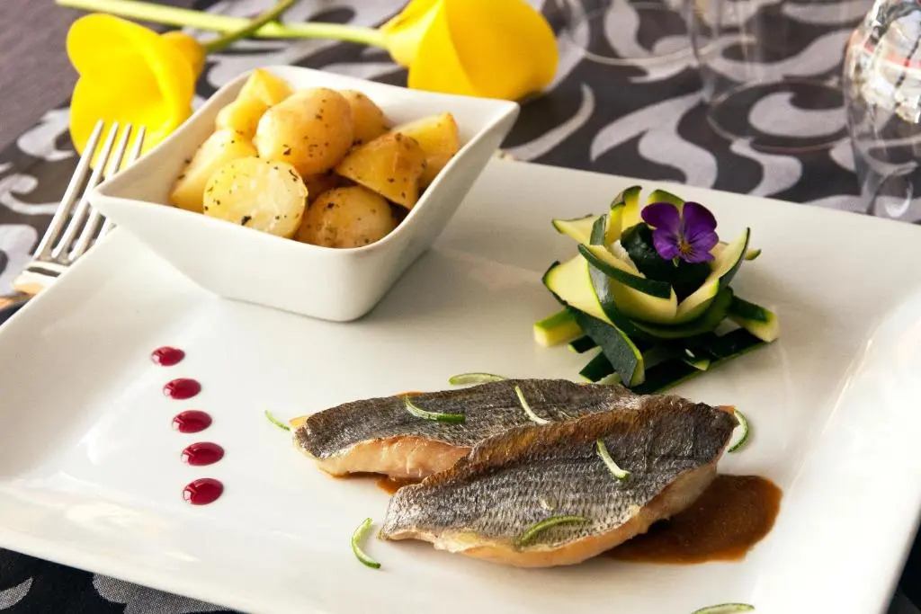 Logis Hôtel Restaurant Azalées