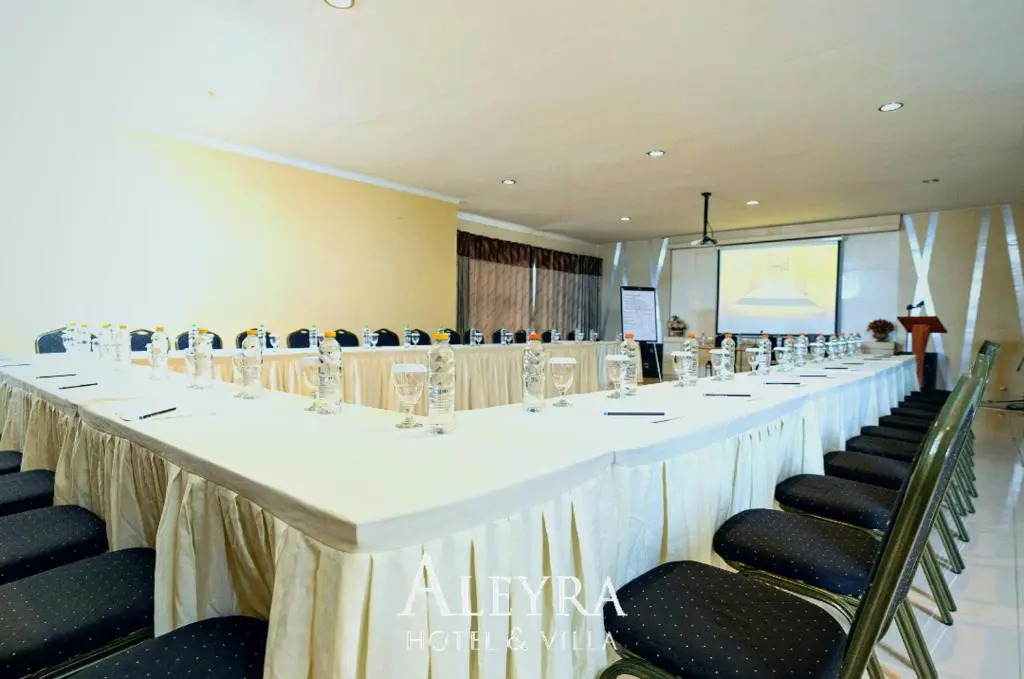 Aleyra Hotel and Villas Garut