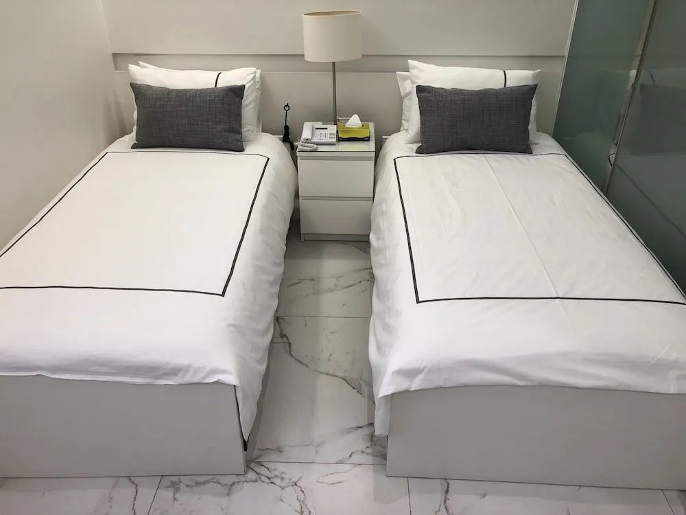 RB 466 Hotel