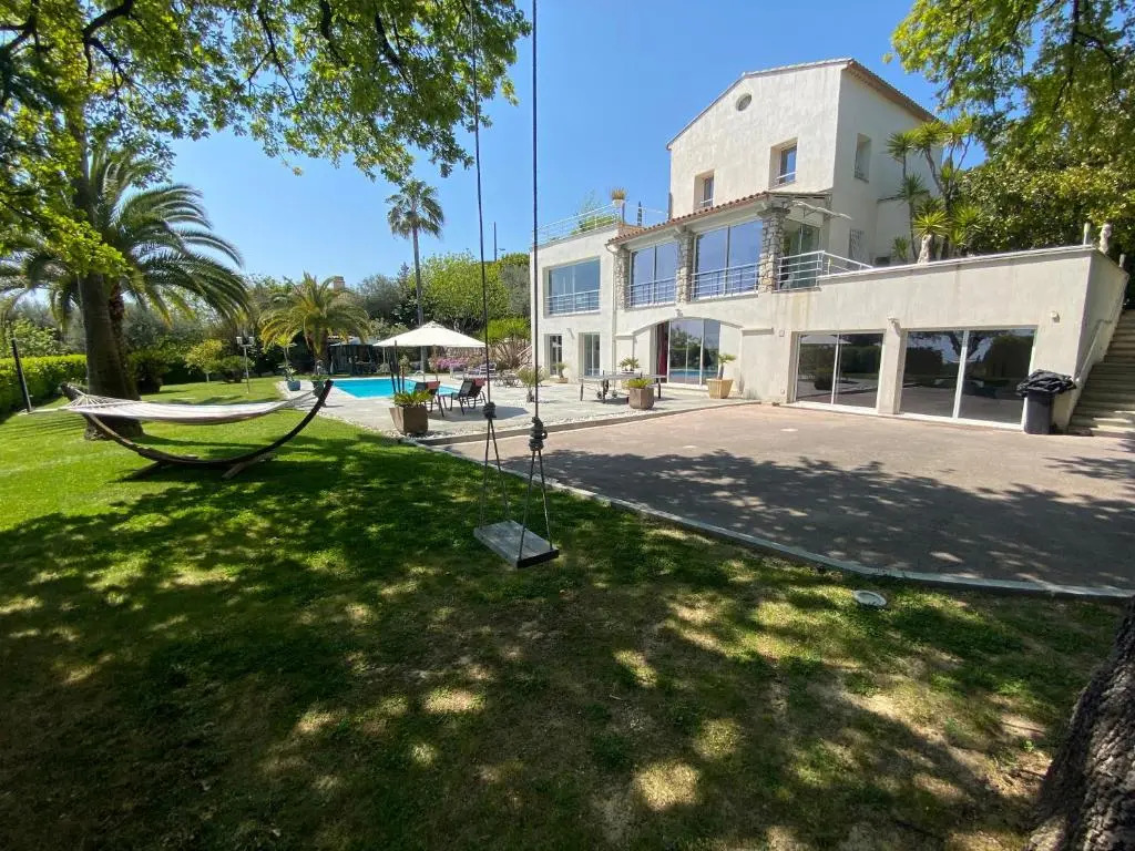 Diamond Villa 5 Star - NICE