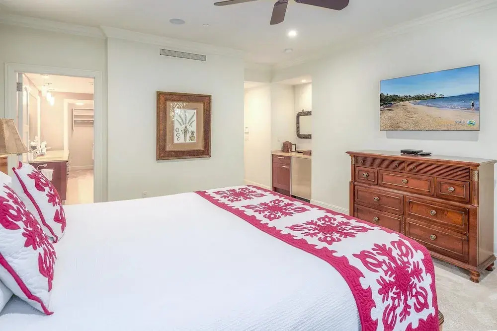 Luxurious Ho'olei 12-2, Lush View, Close to Pool, Sleeps 8 in Beds, Central AC!