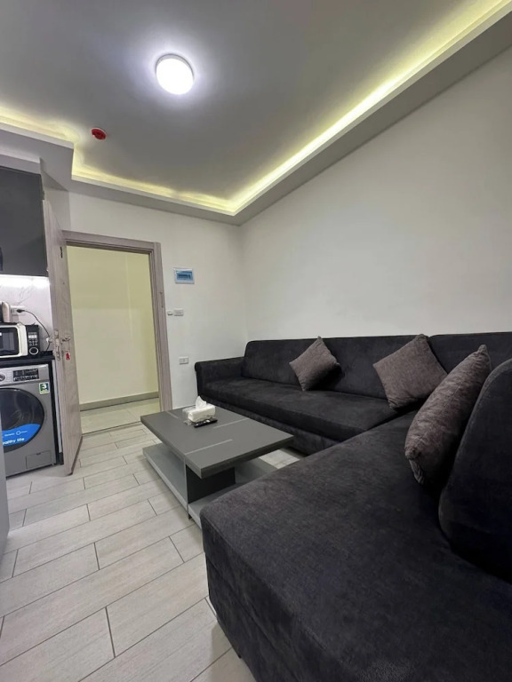 Luxury Room 03 Near Downtown