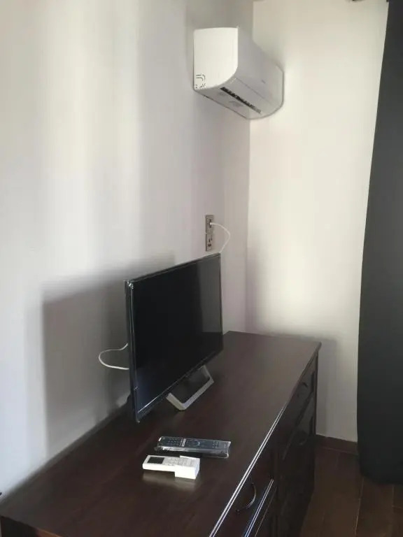 Pearl City View Apartment