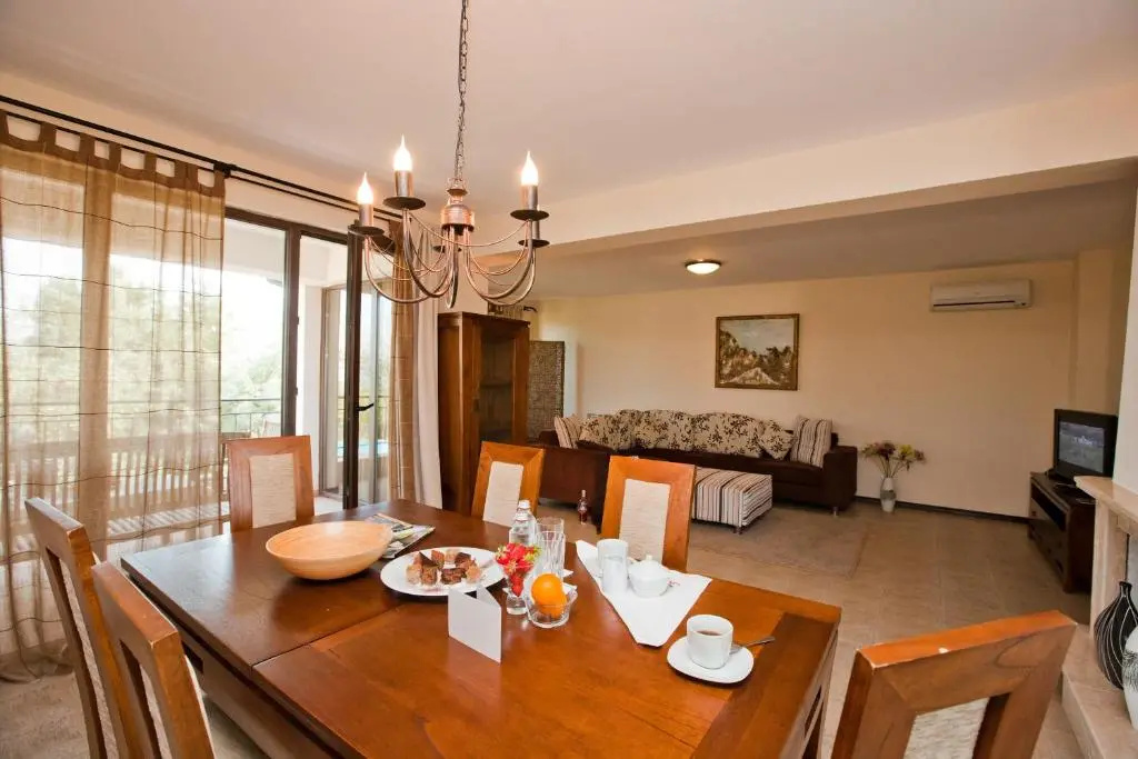 BlackSeaRama Golf & Villas