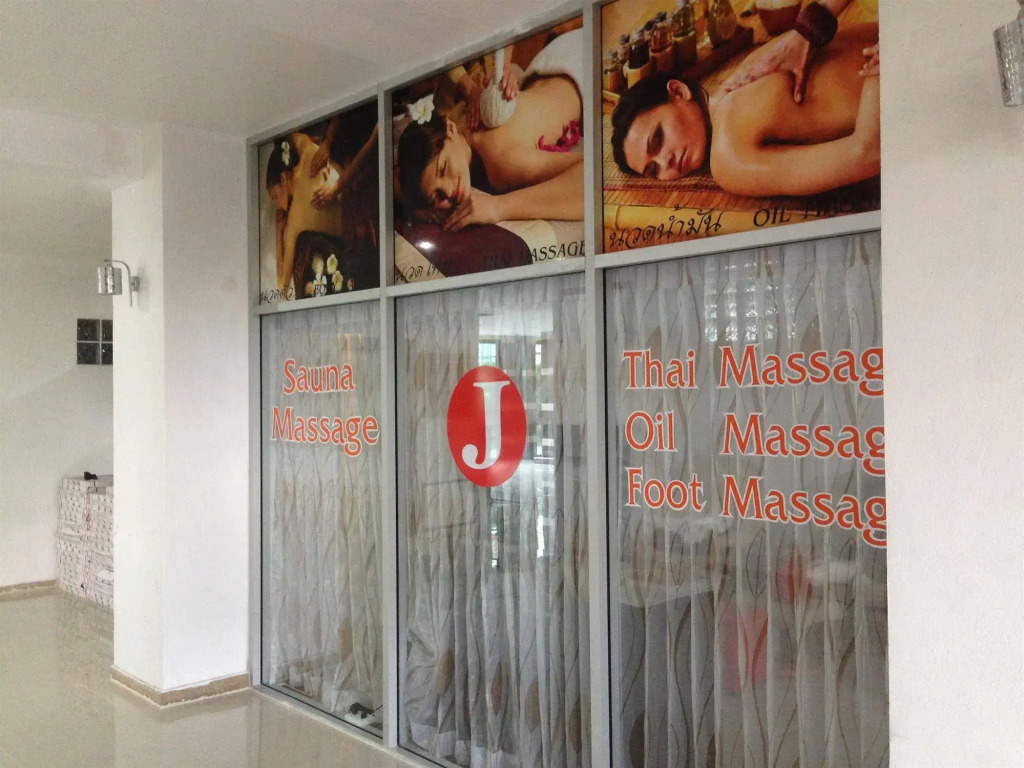 YJ Hotel