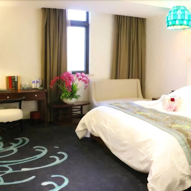 Hailong Hotel (Pangdonglai Life Plaza)
