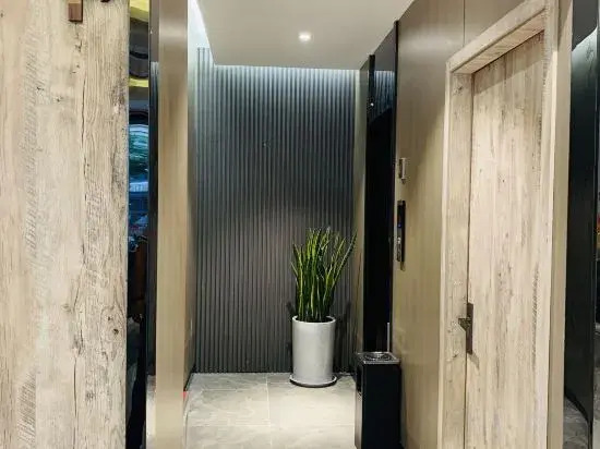 Amy seven season Boutique Hotel (Tengzhou coach station Jiayu market store)