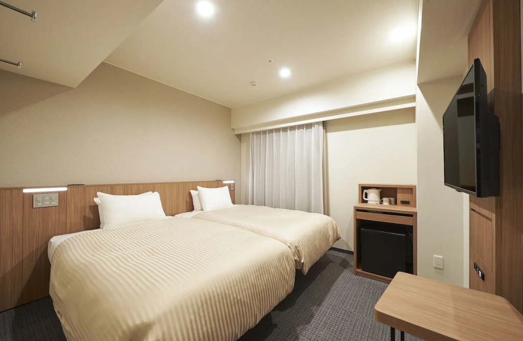 Sotetsu Fresa Inn Yokohama Higashiguchi