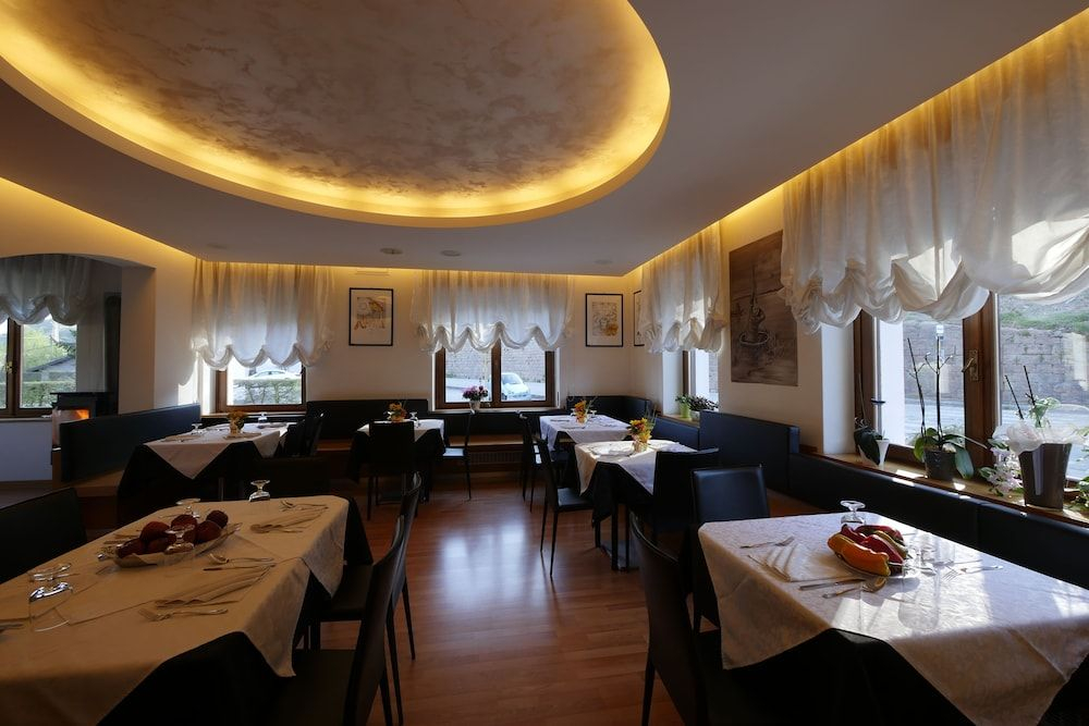 Albergo De March