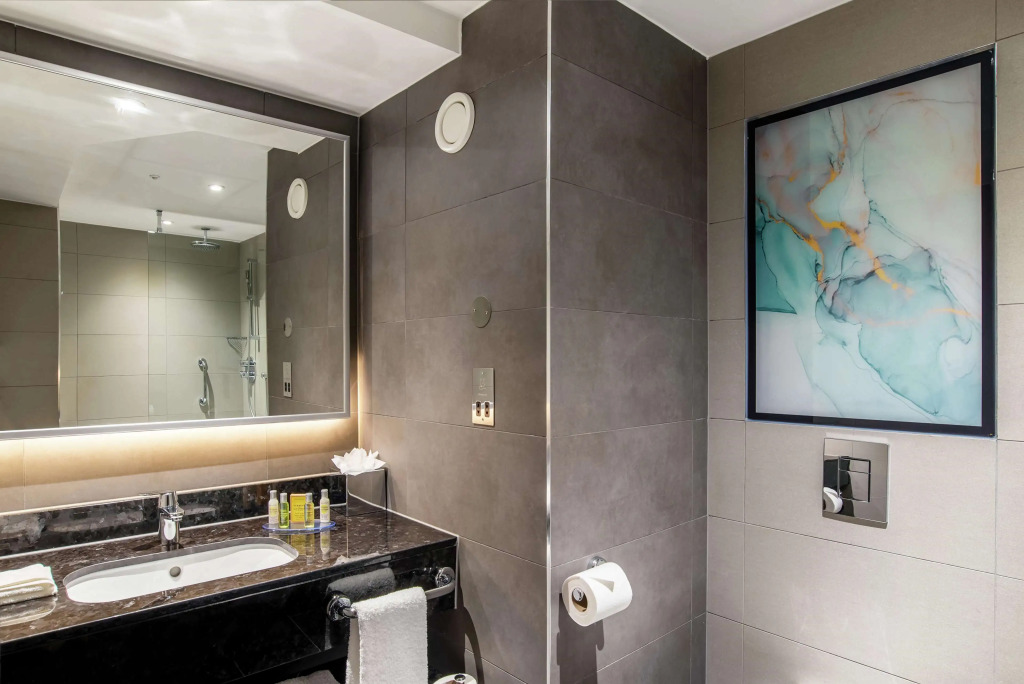 Hilton Garden Inn London Heathrow Terminal 2 and 3