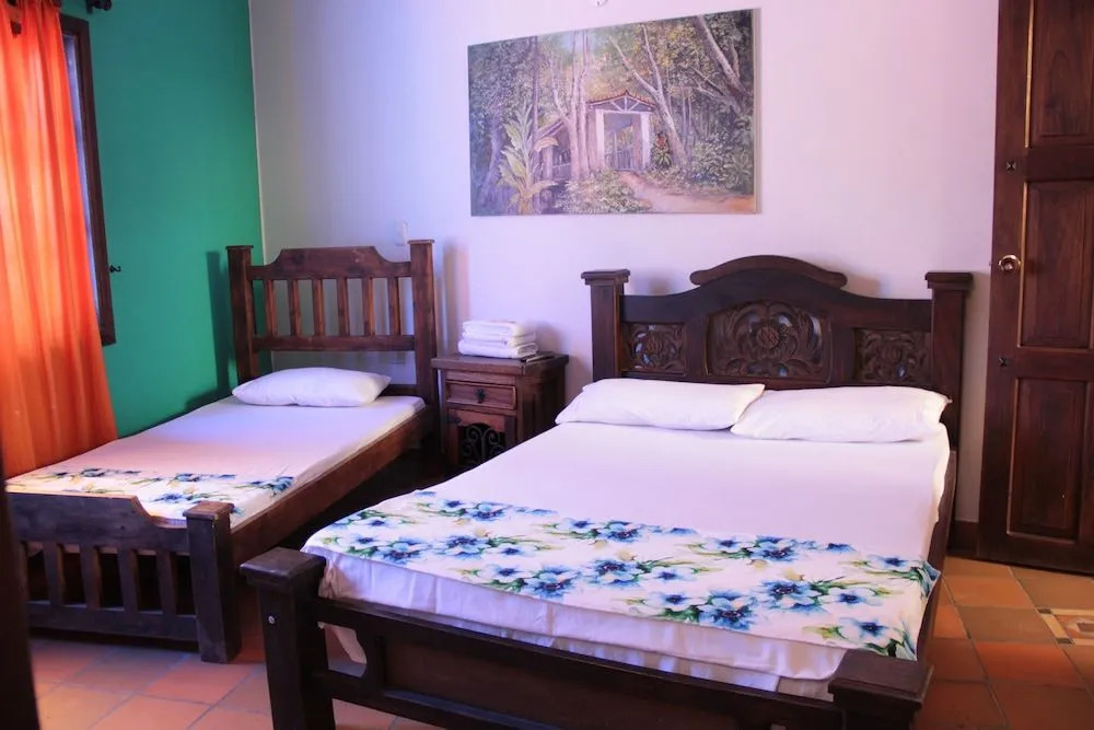 Hotel Campestre Lucila
