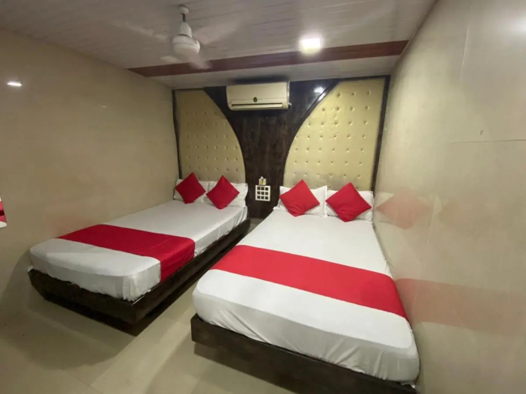 Hotel Paris Residency