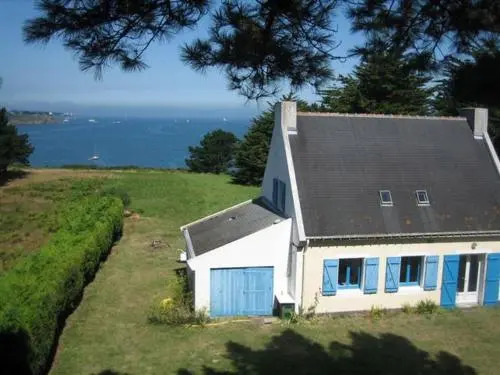 House Maison De 4 Chambres Avec Vue Sur Mer Et Un Jardin Non Clos A 50 M De De La Plage De Bordardou