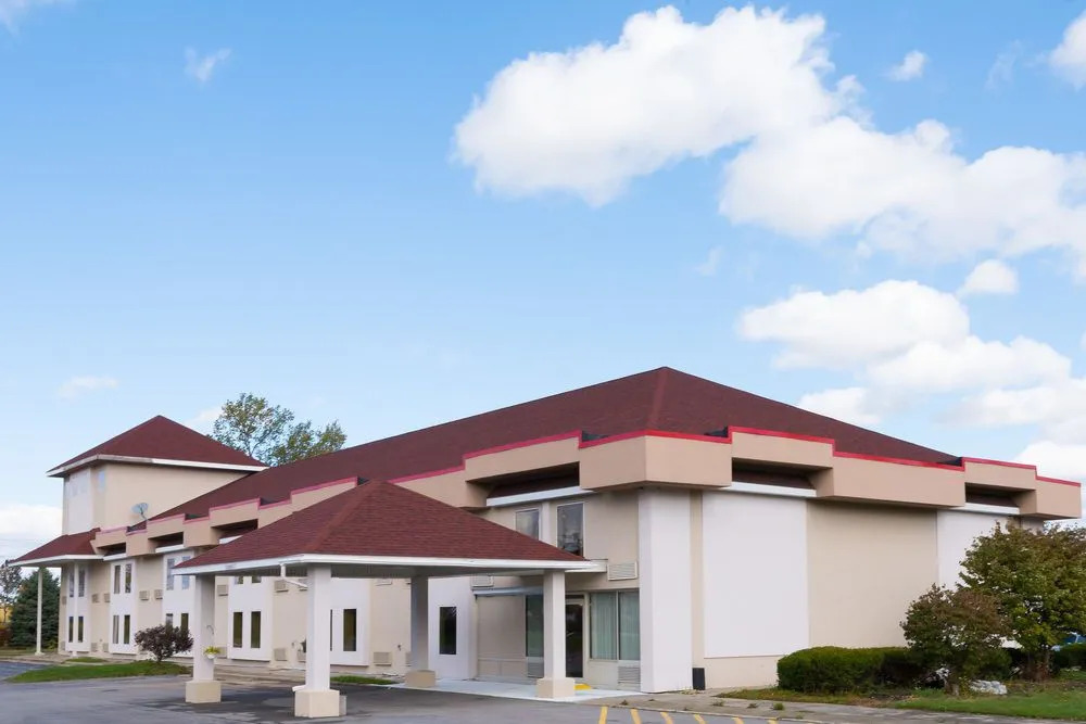Baymont by Wyndham Batavia - Darien Lake