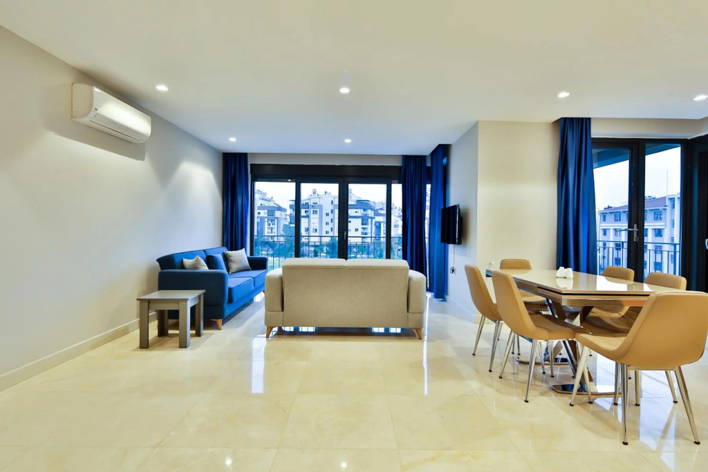 MENE SUITES