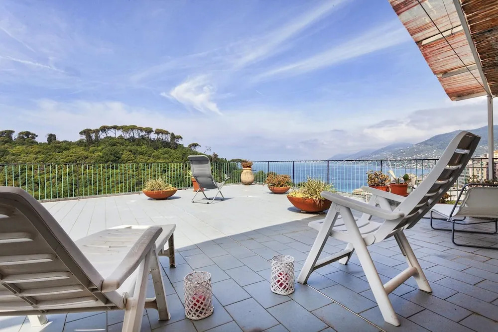 Stunning Sea View Apartment by Wonderful Italy