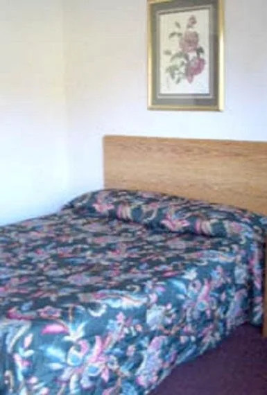 Parkside Inn