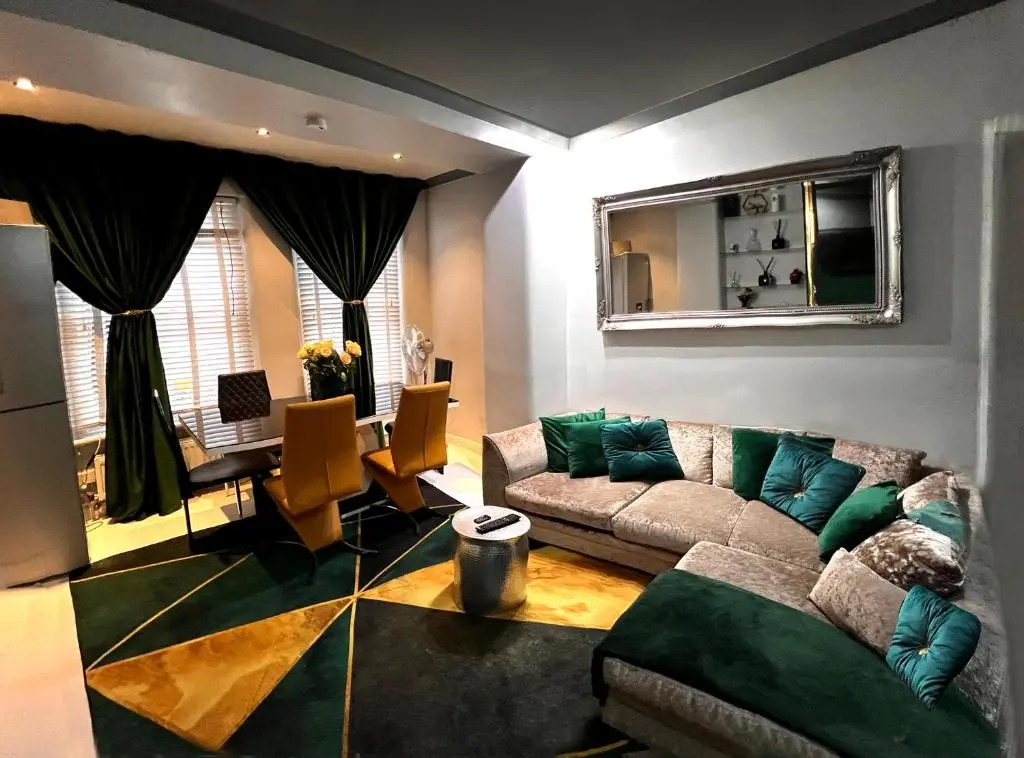 Exclusive 2 Bed Flat Flat South Kensington