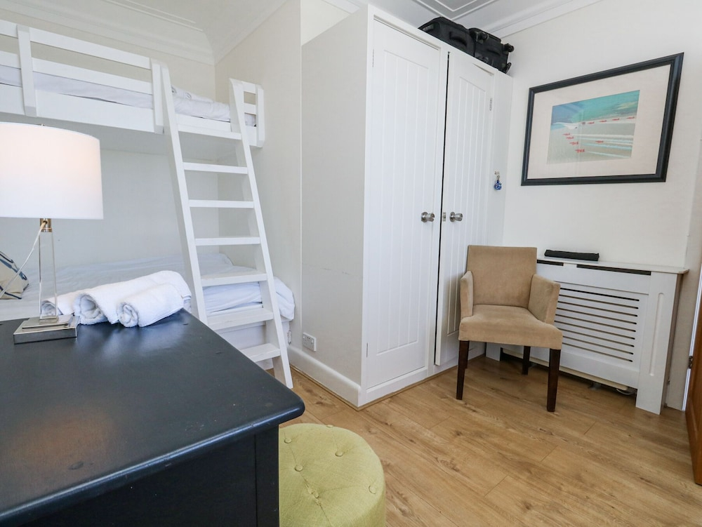 Flat 7 Sand Acres
