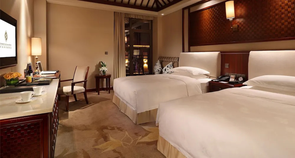 Qionghai Bay Bonreal Hotel