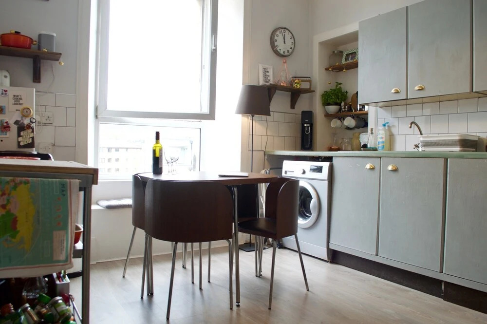 1 Bedroom Flat In Central Edinburgh
