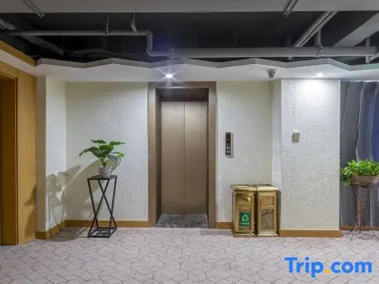 Yingbin Holiday Hotel