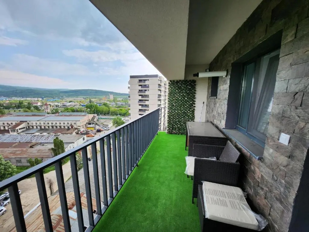 Evergreen Towers New Luxury Apartments