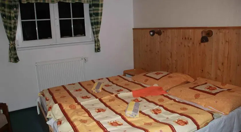 Bouda Na Lučinách