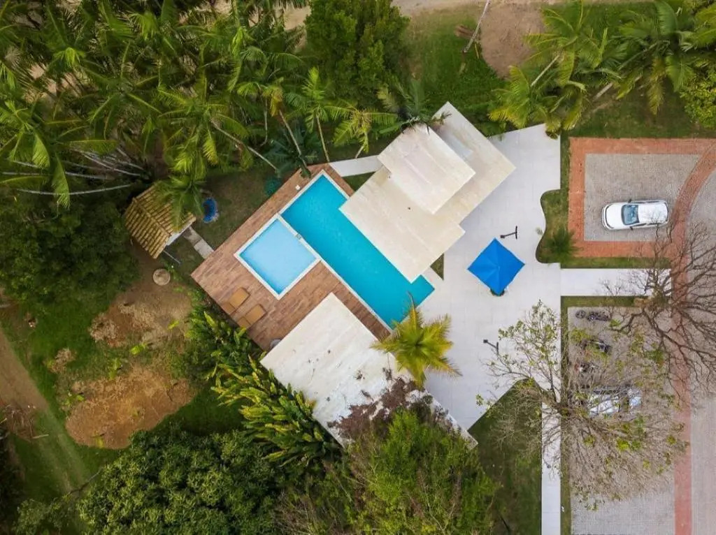 Casa Andorinha com 3 quartos com ar e piscina